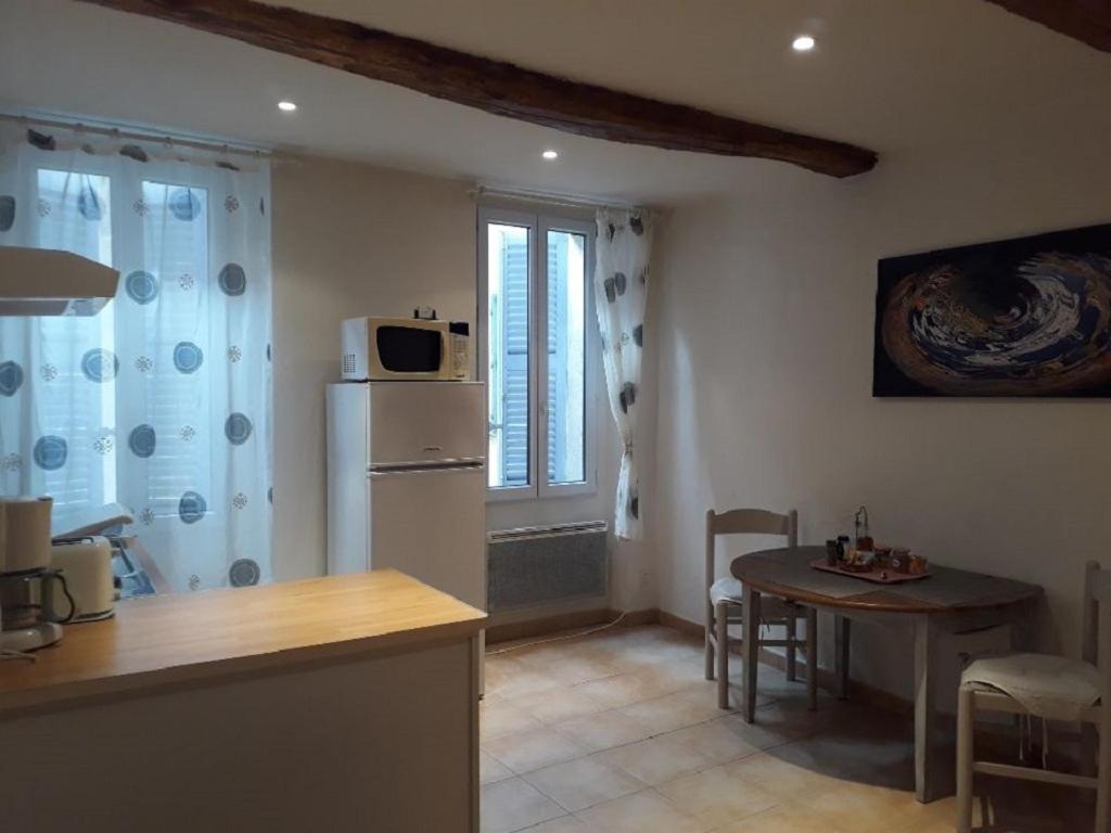 Les Capena 2 Apartment Collobrieres Ngoại thất bức ảnh